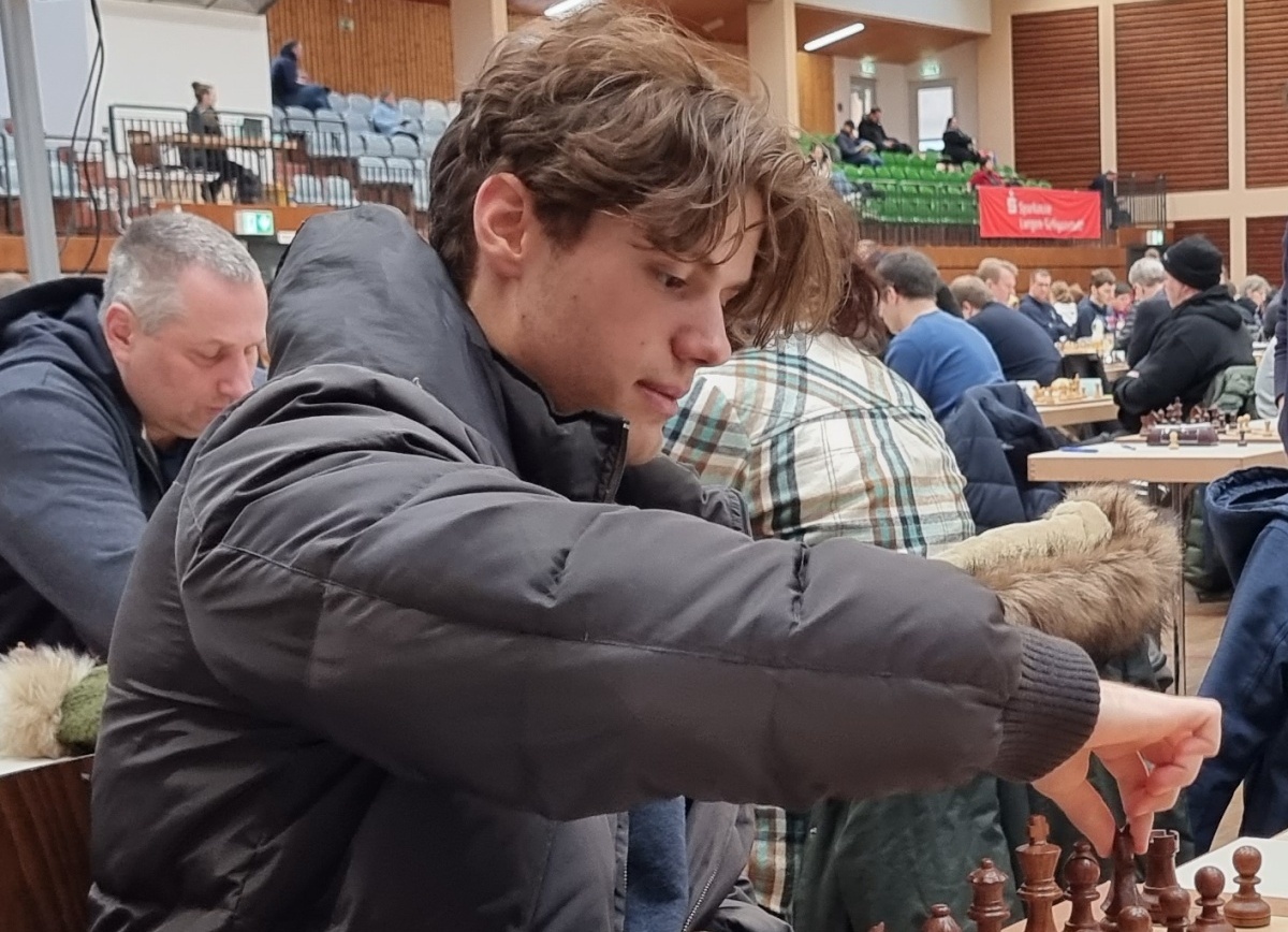 por/0003.jpg<br>TlnNr: 3<br>Name: Krastev,Alexander